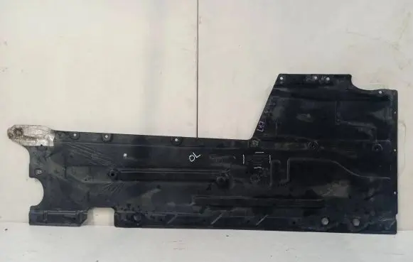 BMW M4 F82 F83 Side bottom protection 8066011