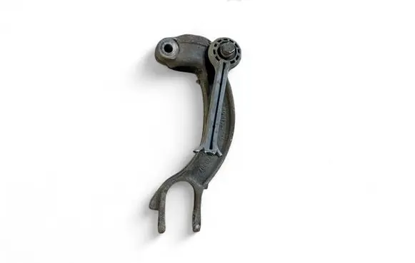 Audi A6 S6 C7 4G Lower shock absorber bracket 8K0413