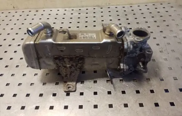 KIA Sorento EGR valve cooler 284162F140
