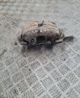 Volkswagen Touran I Front brake caliper