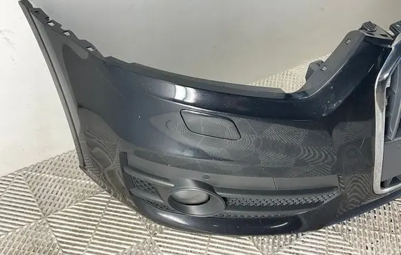Audi Q3 8U Front bumper 8U0853653H 8U0807061A 8U0807061B