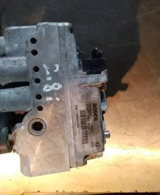 Volkswagen Transporter - Caravelle T4 ABS Pump 0273004098 6650112 03195