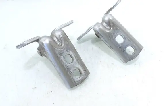Opel Astra J Front door hinge set 4049175
