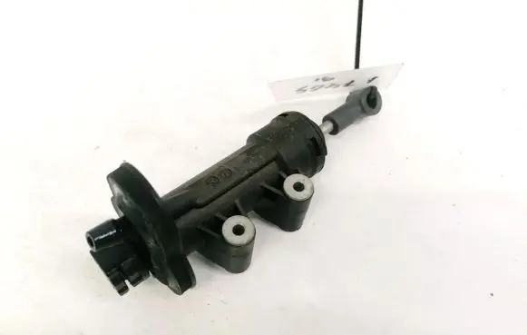 Audi A6 S6 C6 4F Clutch master cylinder 4F0721401A