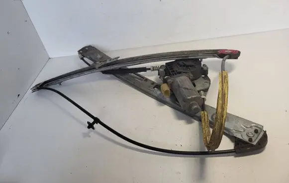 BMW 3 E46 Front door window regulator with motor 8196038
