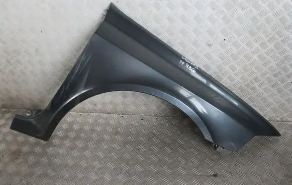 Renault Laguna II Fender