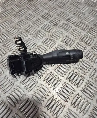 Volvo S90, V90 Indicator stalk 31674102