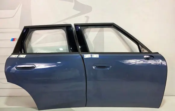 Mini Countryman U25 Front door 