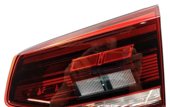 Volkswagen PASSAT B8 Rear/tail lights 3G9945094K