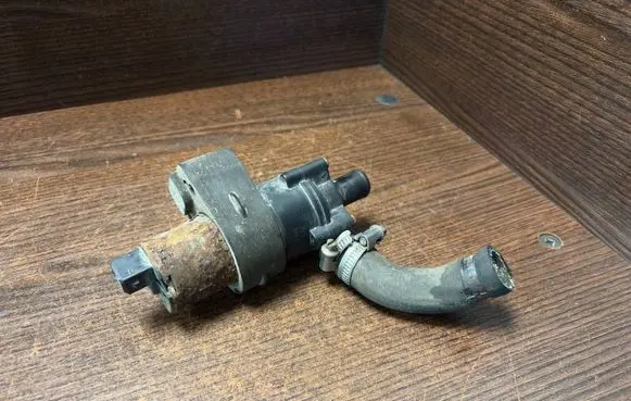 Mercedes-Benz Vito Viano W639 Electric auxiliary coolant/water pump A0028353564 0028353564