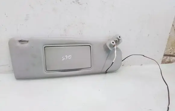 Sun visor