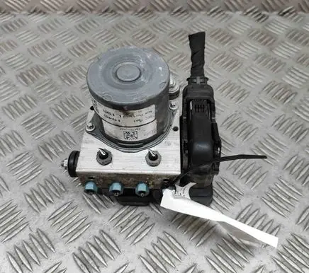 Mercedes-Benz Vito Viano W447 ABS Pump A4479001517