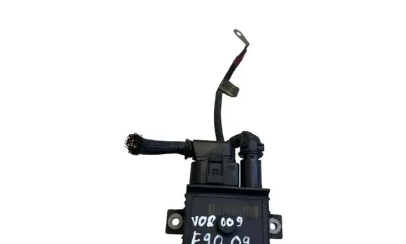 BMW 3 E90 E91 Glow plug pre-heat relay 779800006 0522120102