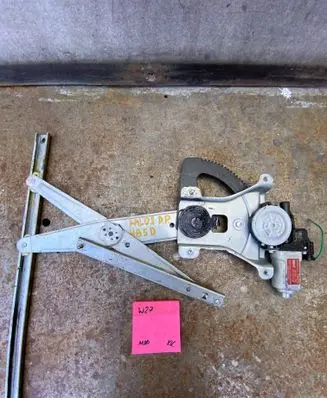 Daewoo Kalos Front door electric window regulator 96541738
