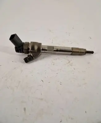 Toyota RAV 4 (XA40) Fuel injector 8514146