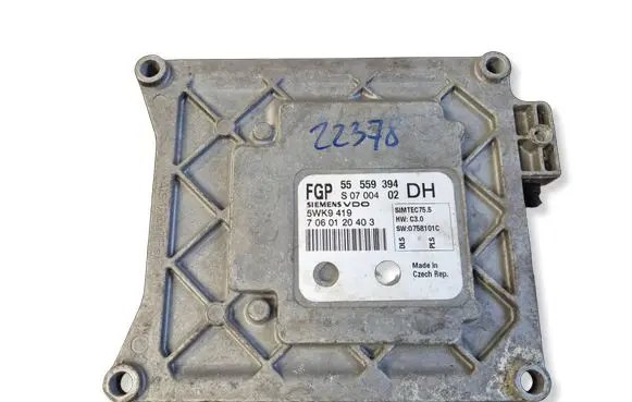 Opel Astra J Engine control unit/module 55559394 7060120403 5WK9419