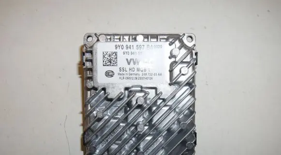 Porsche Taycan 9J1 LED ballast control module 9Y0941597BA