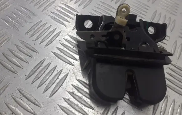 Audi A2 Tailgate/trunk/boot lock/catch/latch