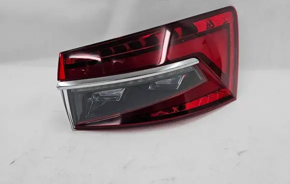 Skoda Superb B8 (3V) Rear/tail lights SPEED3V9945208C 3V9945208C