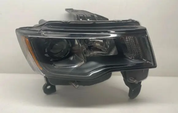Jeep Grand Cherokee Headlight/headlamp 68266646AC 68266646AA 68266646AB