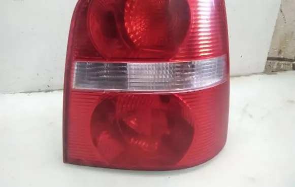Volkswagen Touran I Rear/tail lights