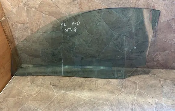 Mercedes-Benz SL R230 Front door window/glass (coupe) 