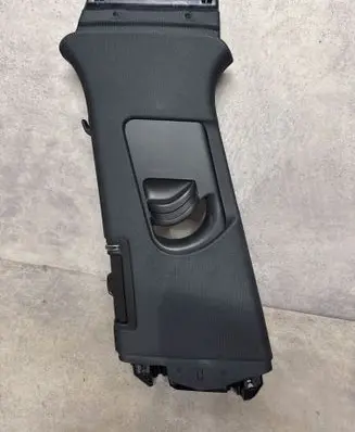 Audi e-tron (B) pillar trim (top) 1067590010 4N0818209A 4KE867243A