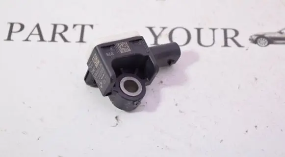BMW 1 F20 F21 Airbag deployment crash/impact sensor
