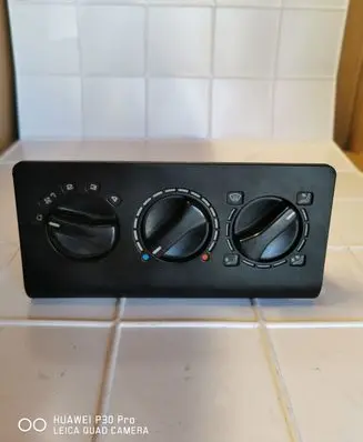 Volkswagen Polo III 6N 6N2 6NF Climate control unit 819045 820045