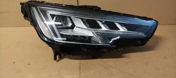 Audi A4 S4 B9 8W Headlight/headlamp 8W0941036