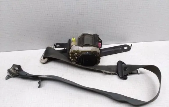 Nissan Almera Tino Front seatbelt 86885BU001