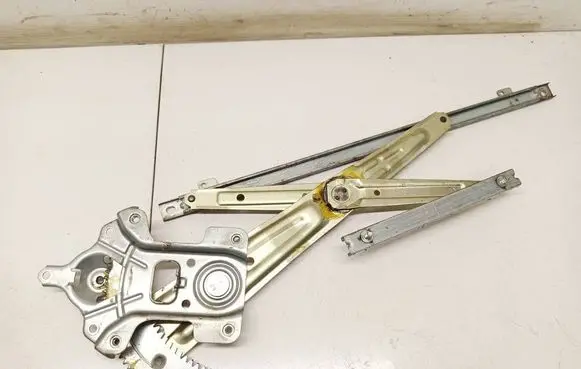 Mitsubishi Outlander Sliding door window regulator with motor 