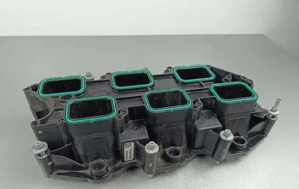 Jeep Grand Cherokee WL Other engine bay part 68504504AA