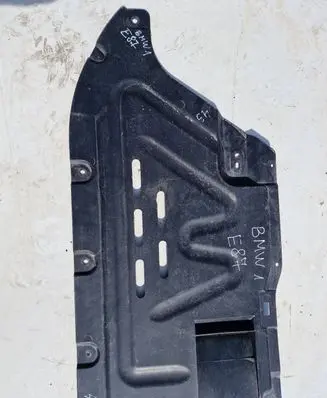 BMW 1 E82 E88 Center/middle under tray cover 7059388 51757059388