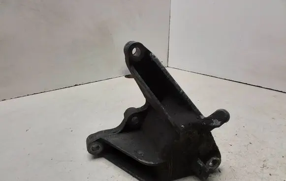 Opel Astra J Engine mounting bracket 13248664
