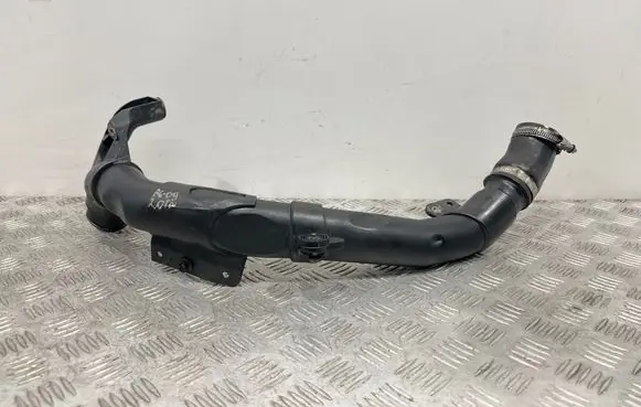Intercooler hose/pipe