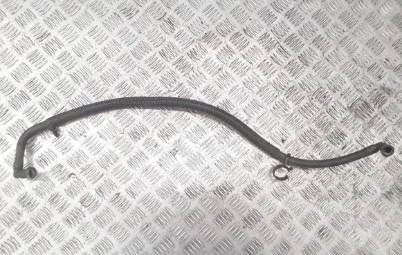 Ford Maverick Fuel line pipe