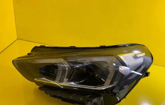 BMW X1 U11 Headlight/headlamp 4A27815-01