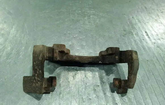 Peugeot 508 Front Brake Caliper Pad/Carrier 
