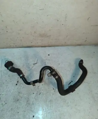 Mercedes-Benz C AMG W204 Engine coolant pipe/hose A2125016482