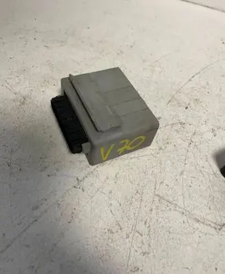 Volvo S70 V70 V70 XC Light module LCM 9442303