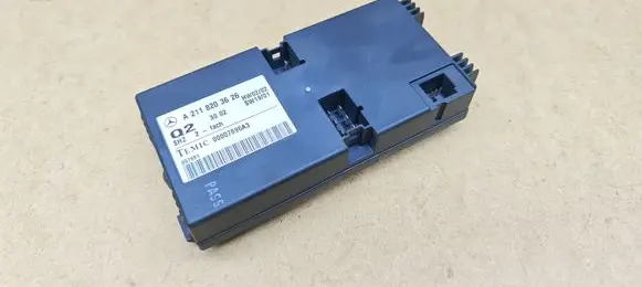 Mercedes-Benz E W211 Seat control module A2118203626