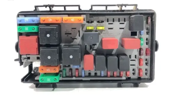 Fiat Grande Punto Fuse box set 51701704