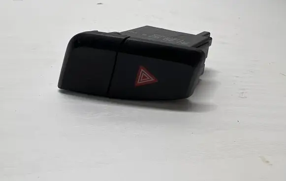 Audi A4 S4 B8 8K Hazard light switch 8K1941509A 116112008
