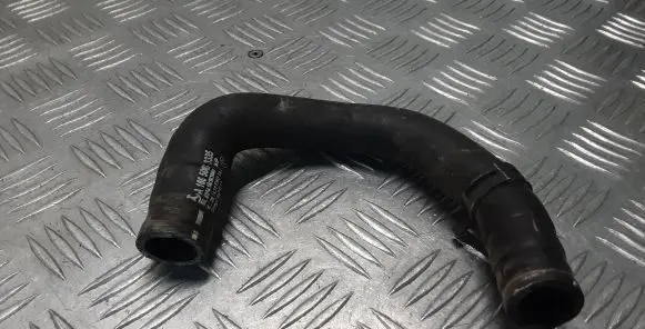 Mercedes-Benz GLE (W166 - C292) Engine coolant pipe/hose A1665063335