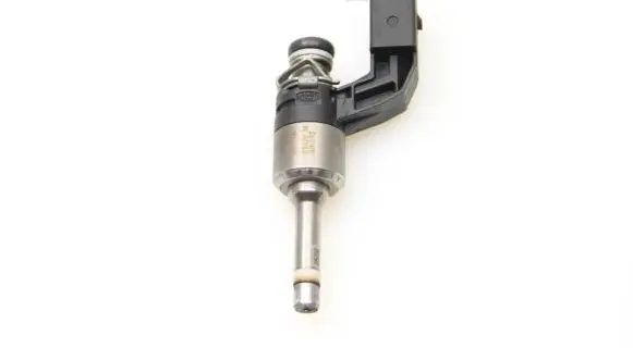 Volkswagen Golf VI Fuel injector 03C906036F