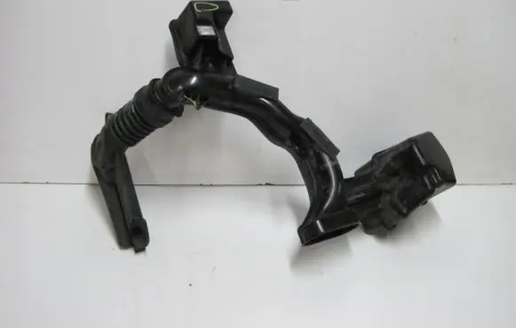 Toyota Hilux (N140, N150, N160, N170) Air intake duct part 1775137170