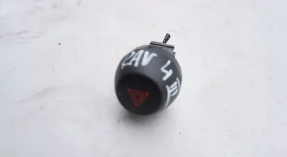 Toyota RAV 4 (XA30) Hazard light switch