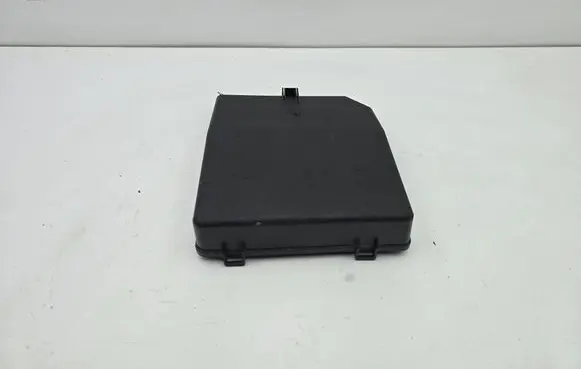 Mitsubishi Outlander Fuse box cover 3605NA