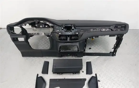 Ford Kuga III Dashboard LV4BS04326B